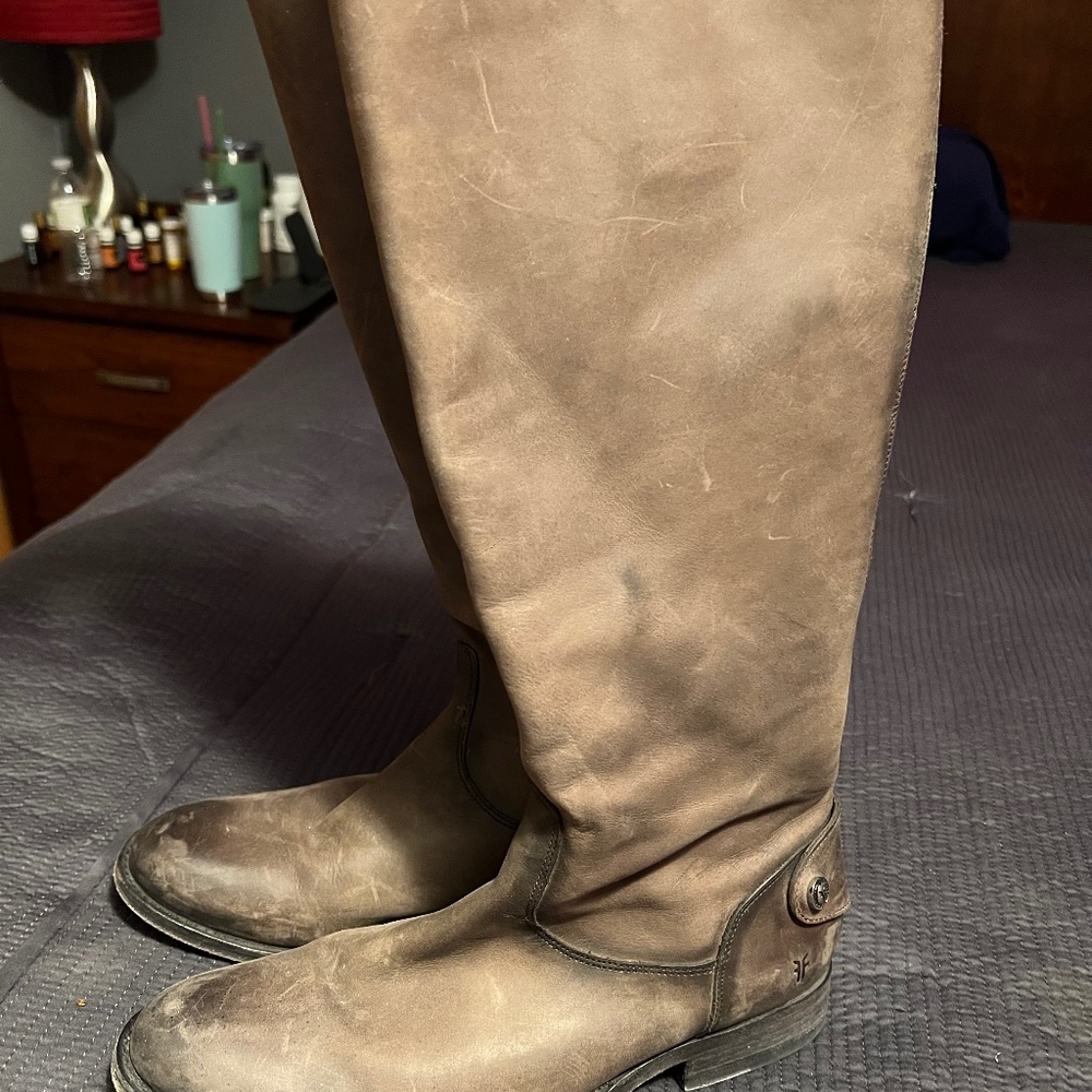 Frye brown boots